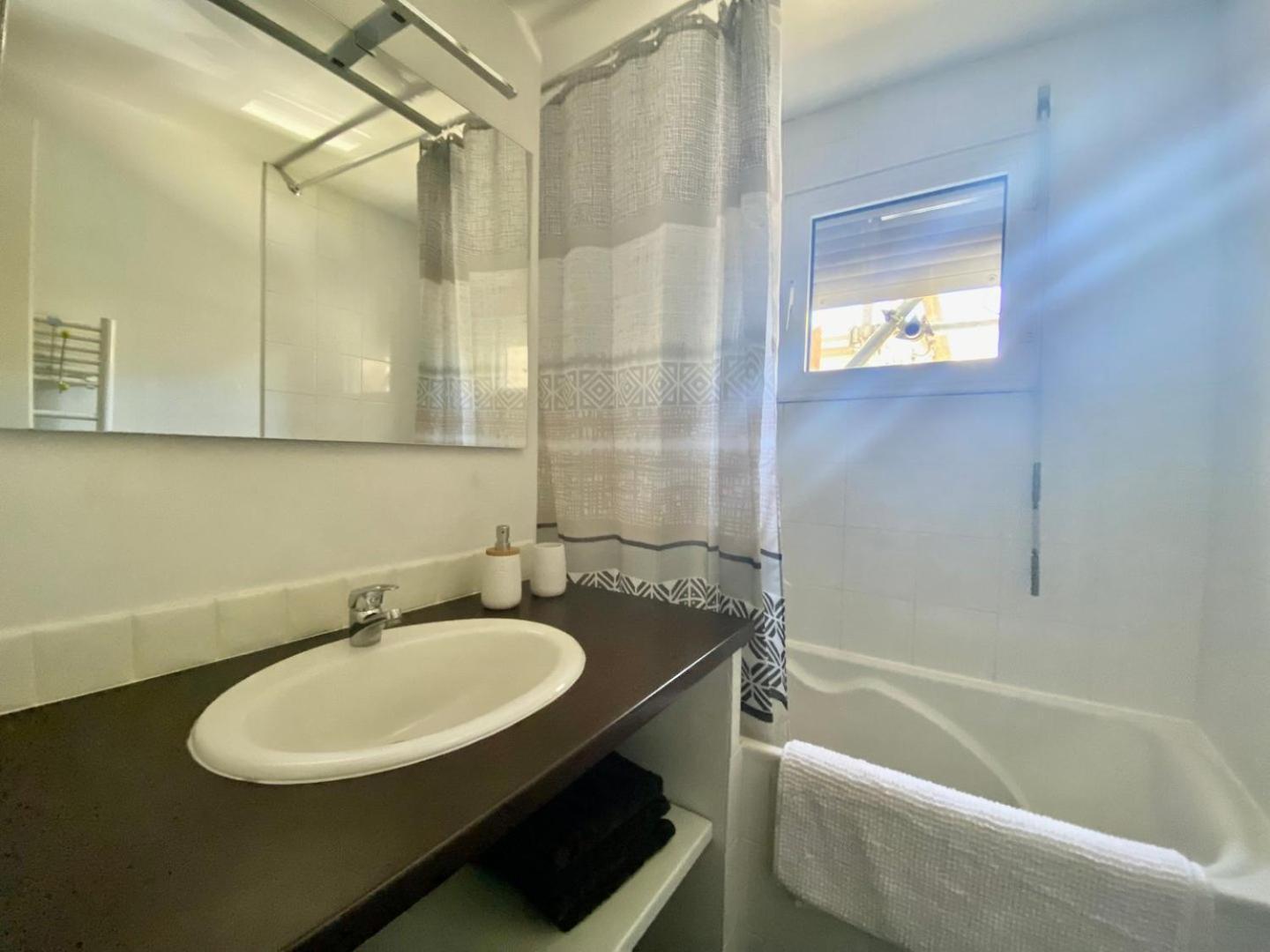 Le Carnot: City Centre With Parking Space Apartment Poitiers Exterior foto